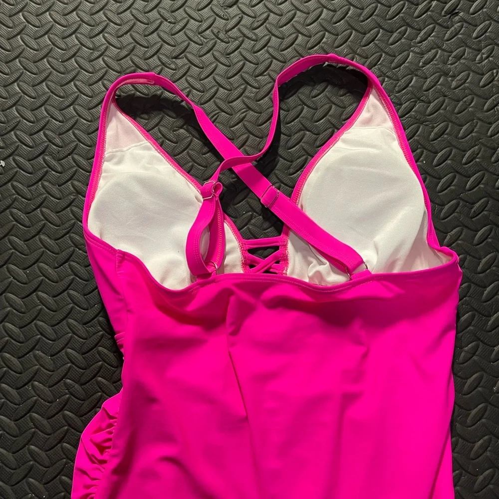Pink Swimsuit - Picture 3 of 8